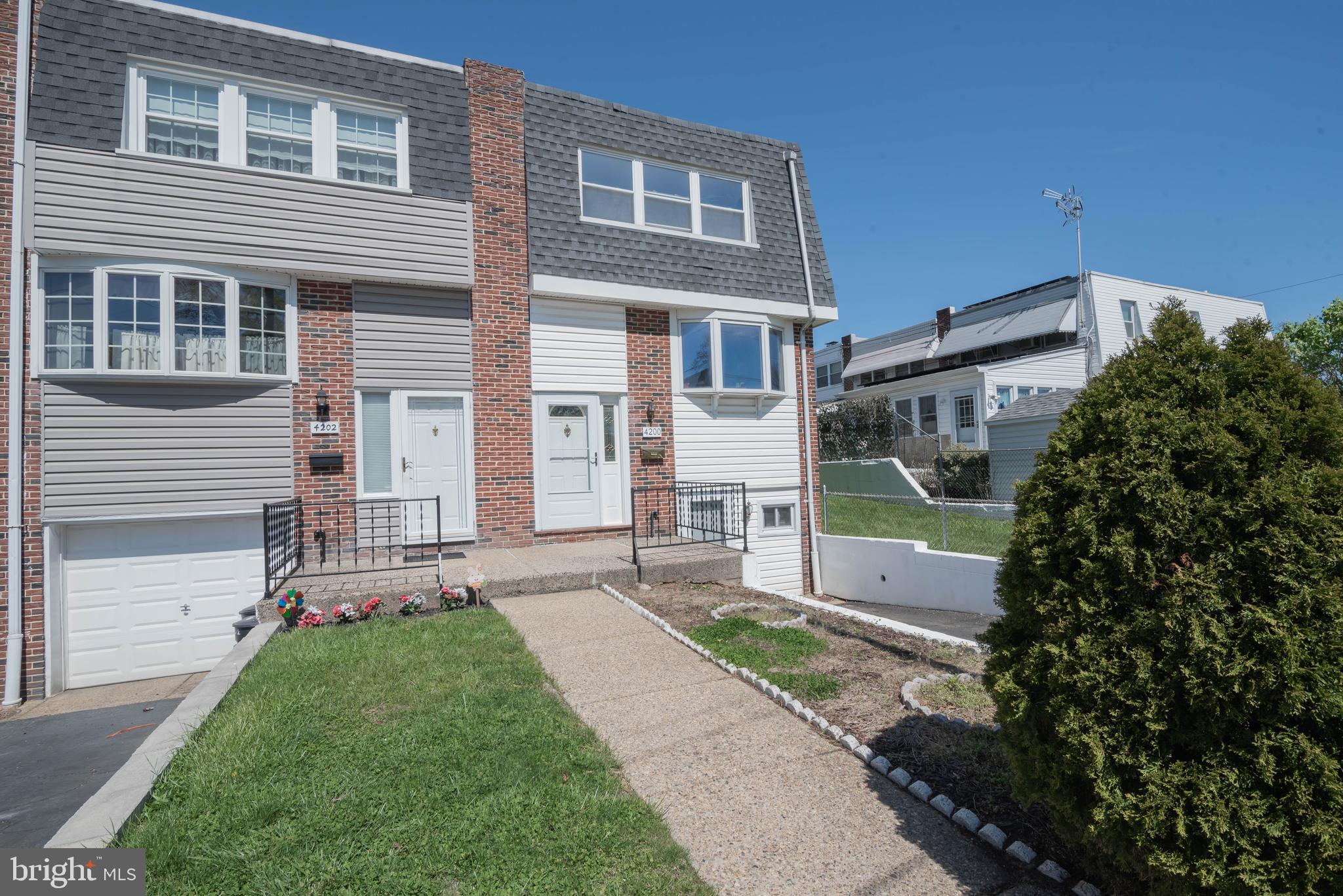 4200 Lawnside Road Philadelphia, PA 19154 - Photo 2 of 24 Gallery Image 2