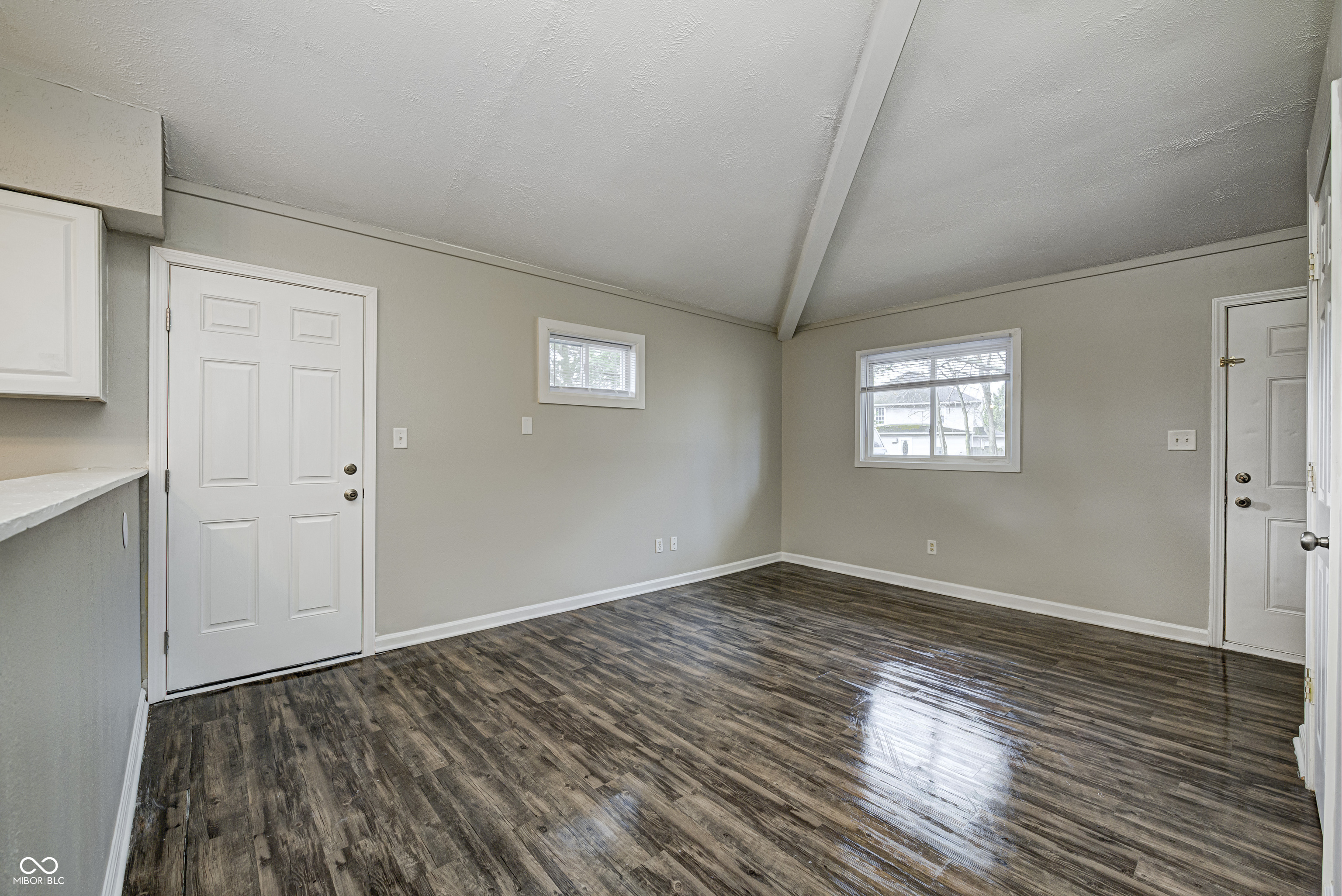 8467 Bluff Road Indianapolis, IN 46217 - Photo 2 of 18