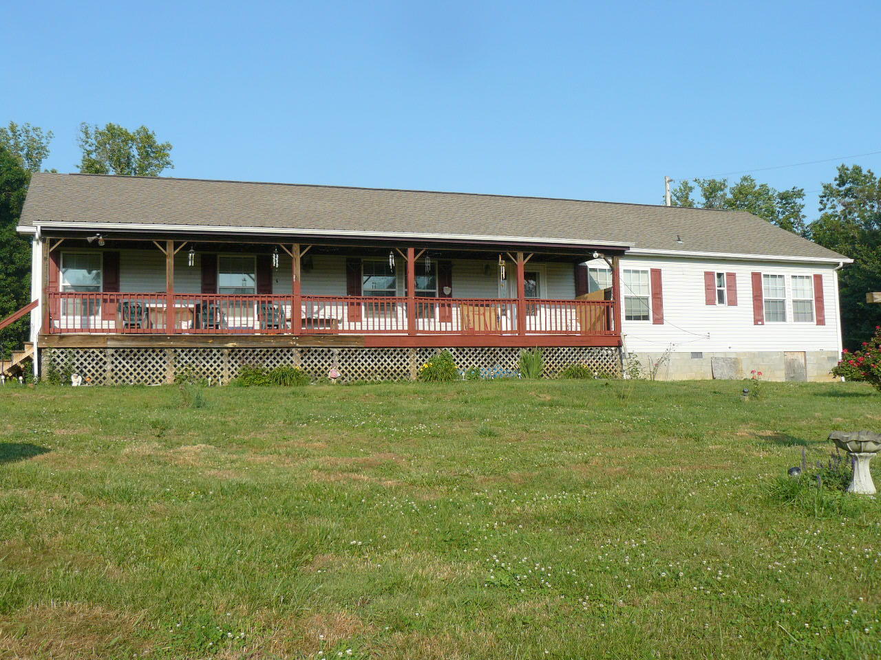 268 Watson Cut Road New Tazewell, TN 37825 - Photo 2 of 30 P1400569