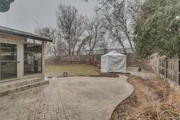 $349,900 | 30 Weatherstone Drive, Appleton, WI 54914