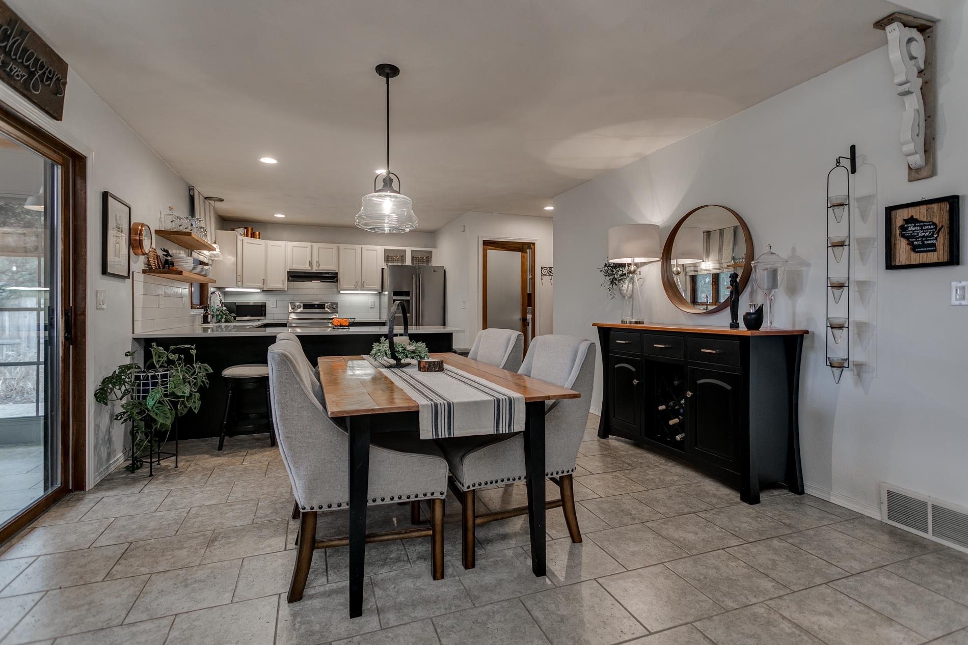 30 Weatherstone Drive Appleton, WI 54914 - Photo 9 of 48