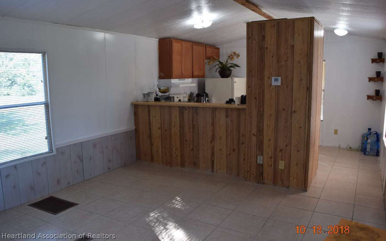 1360 Farm Road Sebring, FL 33876 - Photo 8 of 15 Gallery Image 8