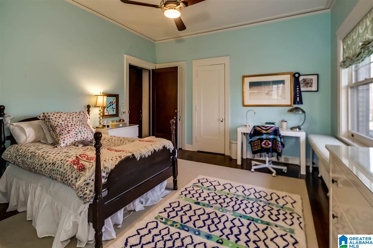 1029 Glen View Road Birmingham, AL 35222 - Photo 39 of 50