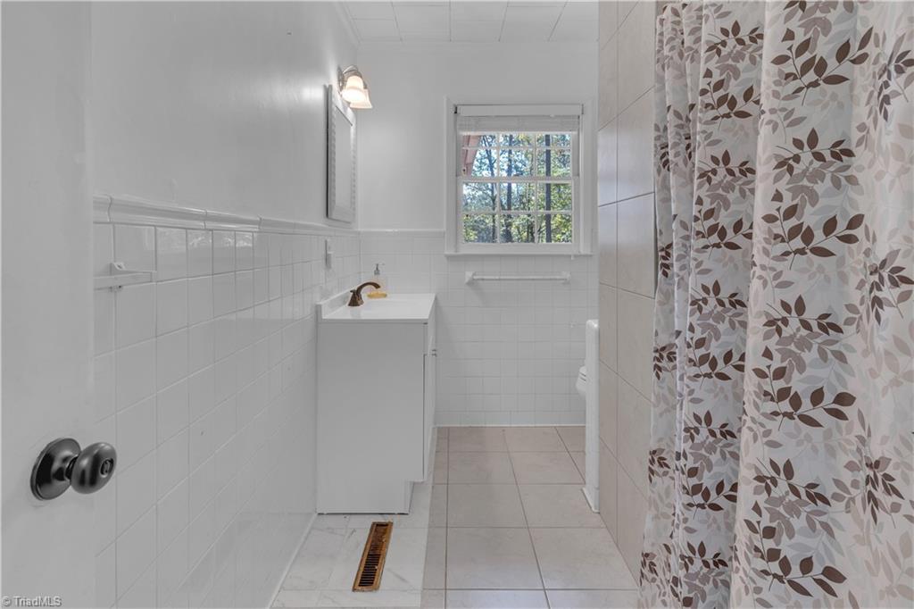 217 Lambert Road Biscoe, NC 27209 - Photo 24 of 45