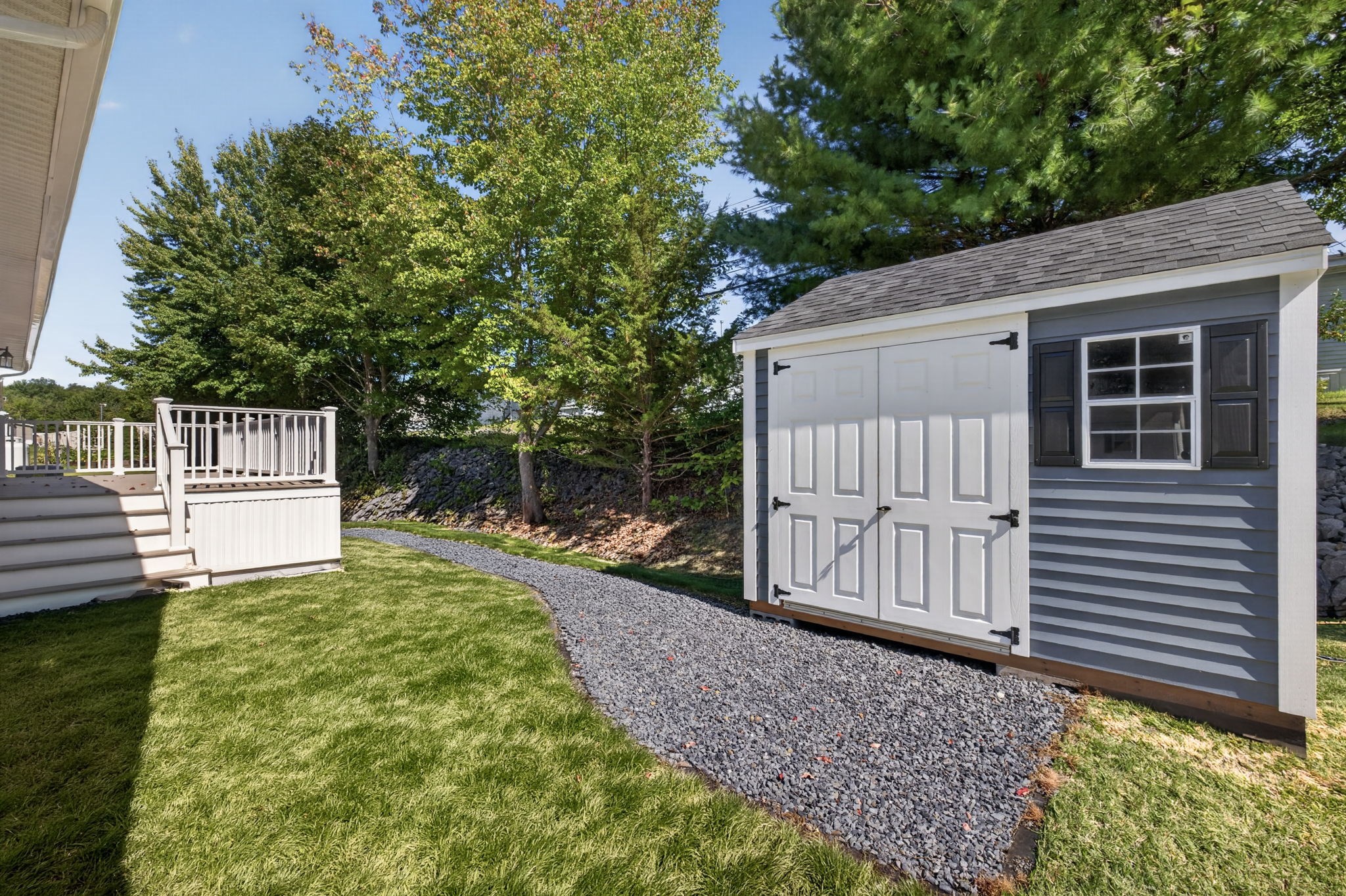 14 Amber Way Raynham, MA 02767 - Photo 6 of 33 Gallery Image 6