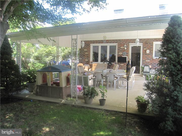 9250 Laramie Road Philadelphia, PA 19115 - Photo 13 of 17 Patio