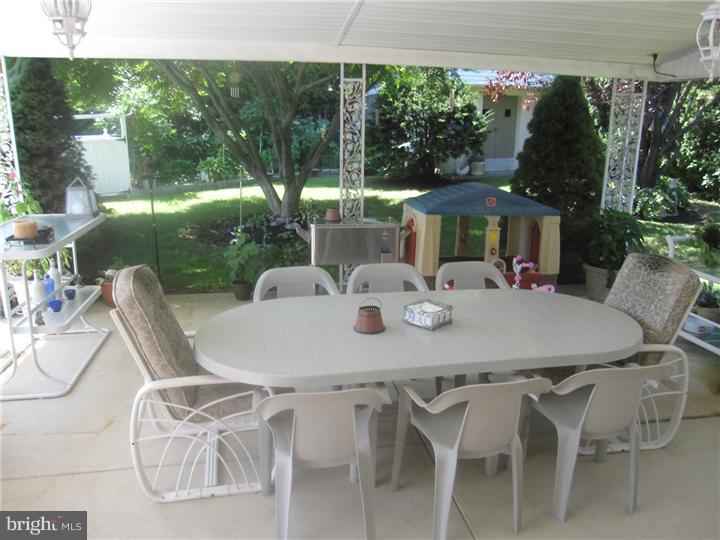 9250 Laramie Road Philadelphia, PA 19115 - Photo 14 of 17 Patio