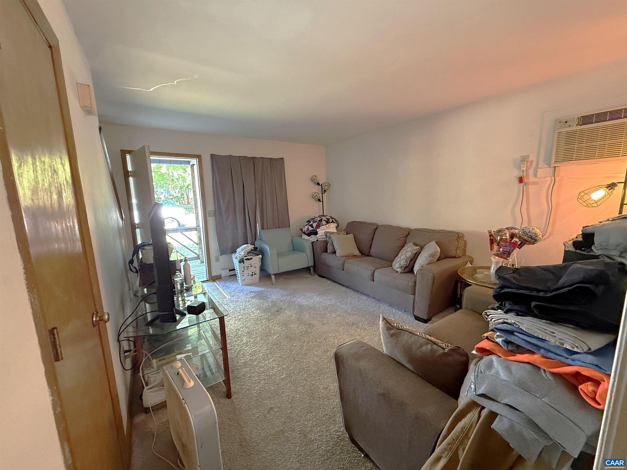 122 Goodman Street Charlottesville, VA 22902 - Photo 6 of 14