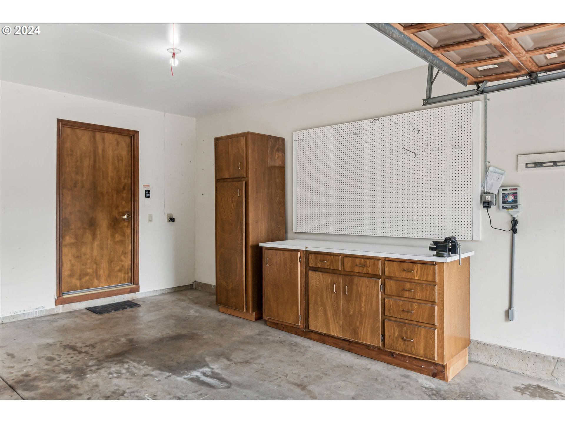 32275 Southwest Armitage Road Wilsonville, OR 97070 - Photo 26 of 32 Gallery Image 26