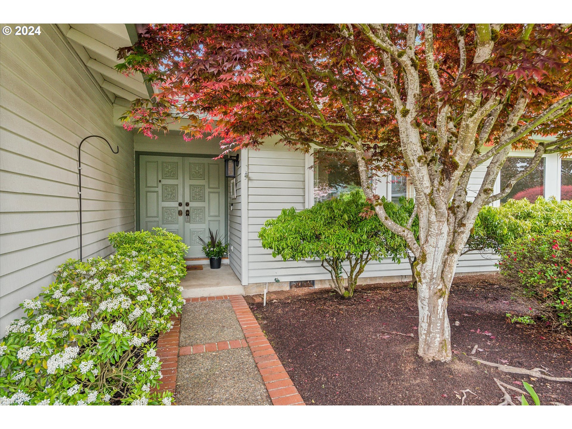 32275 Southwest Armitage Road Wilsonville, OR 97070 - Photo 4 of 32 Gallery Image 4