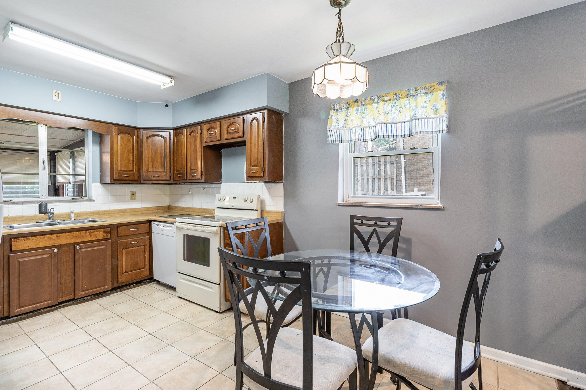 28 Wilson Road Newport, KY 41071 - Photo 9 of 25 Gallery Image 9