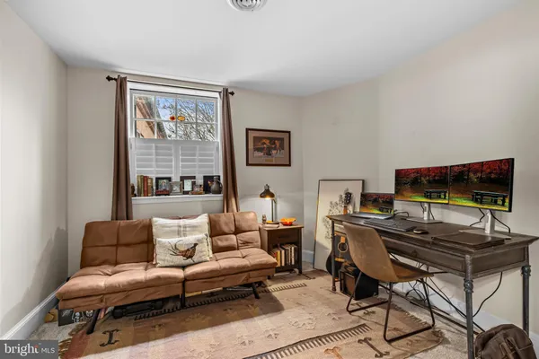 $585,000 | 1222 Sophia Street, Fredericksburg, VA 22401