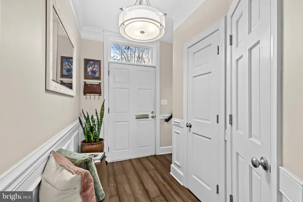 $585,000 | 1222 Sophia Street, Fredericksburg, VA 22401