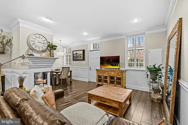 $585,000 | 1222 Sophia Street, Fredericksburg, VA 22401