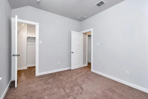 $2,350 | 2657 Keokuk Street, Fort Worth, TX 76179