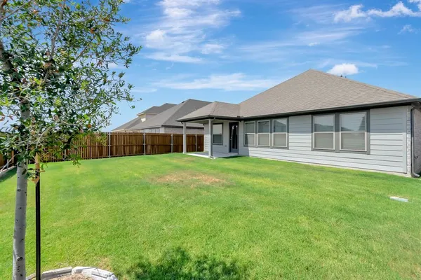 $2,350 | 2657 Keokuk Street, Fort Worth, TX 76179