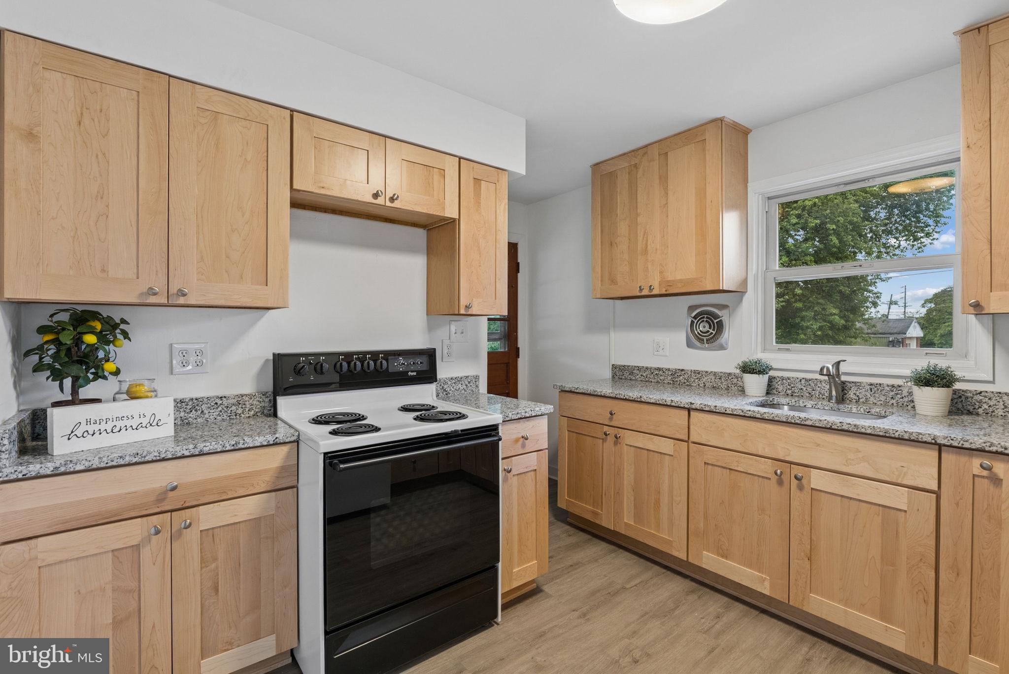 1713 Ranch Lane Dundalk, MD 21222 - Photo 10 of 38