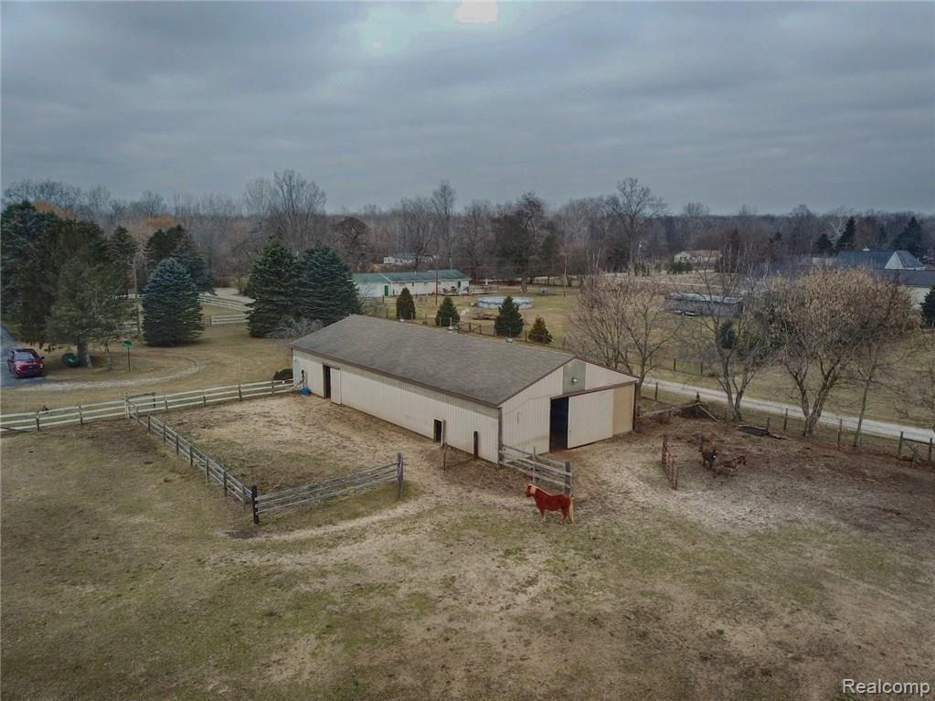 20365 Haggerty Road Belleville, MI 48111 - Photo 34 of 35