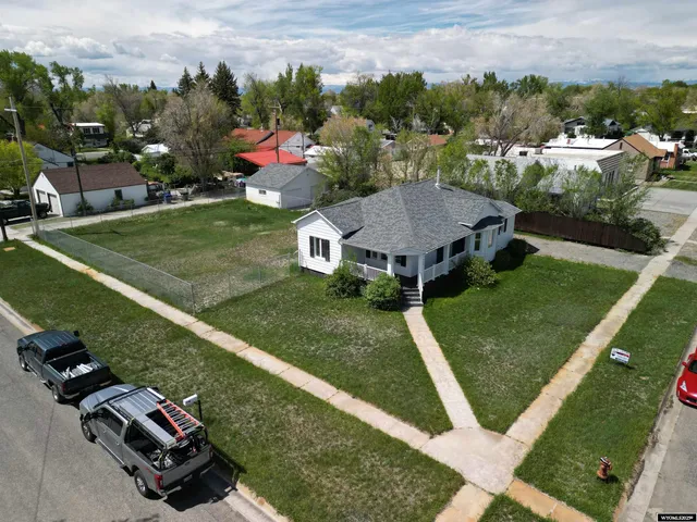 $254,900 | 619 East Washington Avenue, Riverton, WY 82501