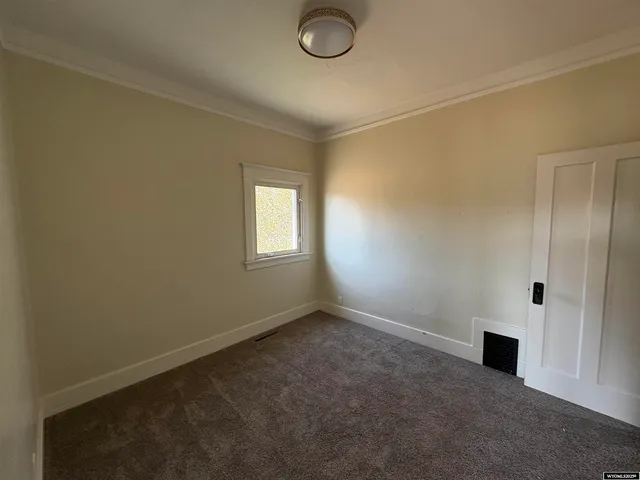 $239,900 | 619 East Washington Avenue, Riverton, WY 82501