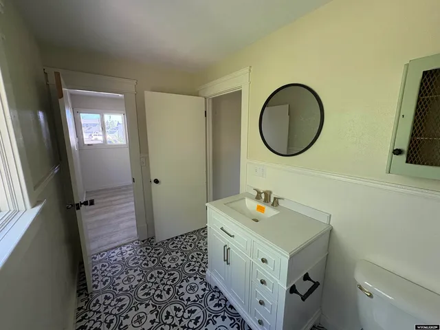 $239,900 | 619 East Washington Avenue, Riverton, WY 82501