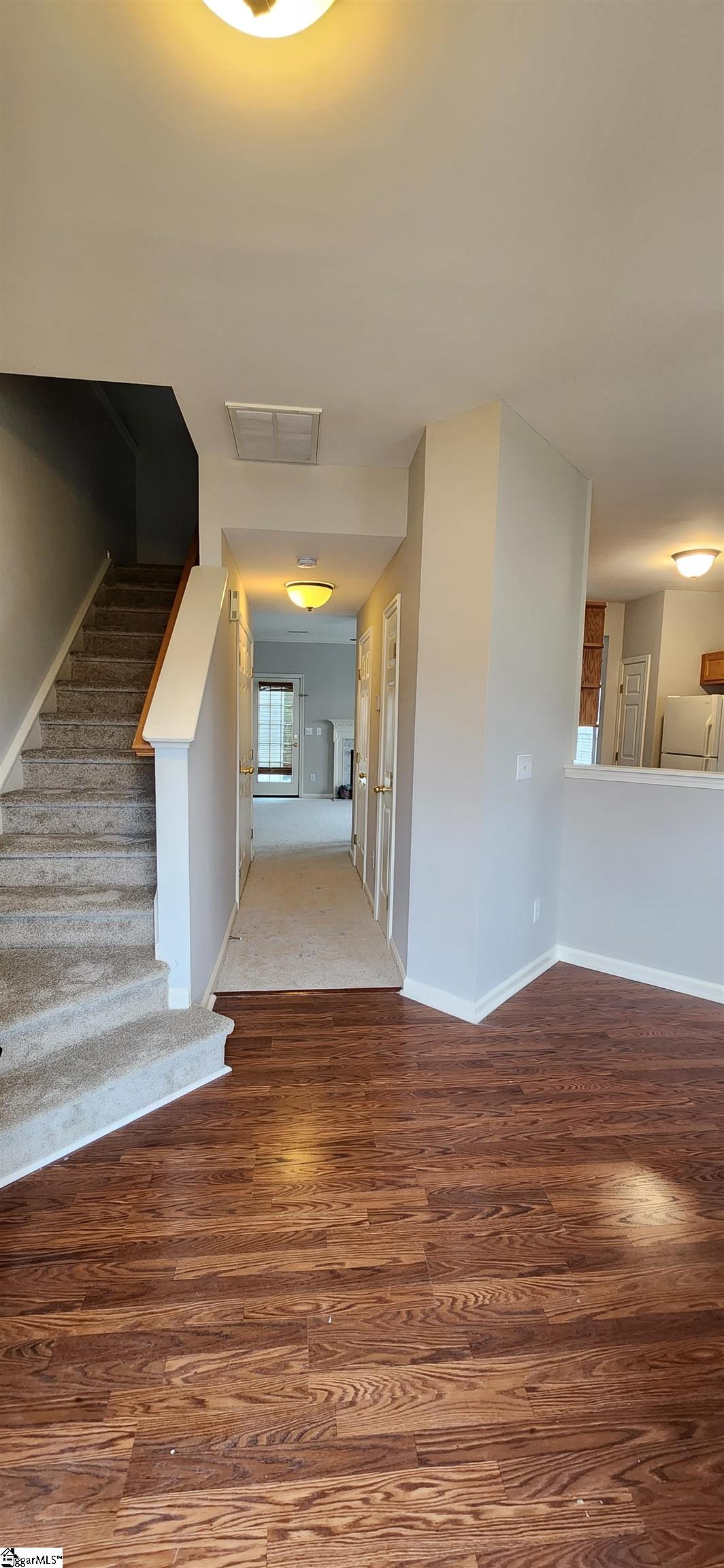 32 Spring Crossing Circle Greer, SC 29650 - Photo 3 of 19