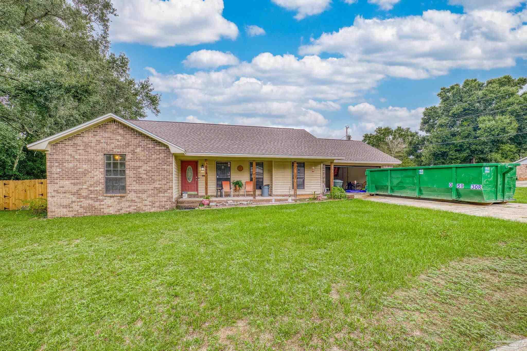698 Valley Ridge Way Pensacola, FL 32514 - Photo 2 of 30 Gallery Image 2