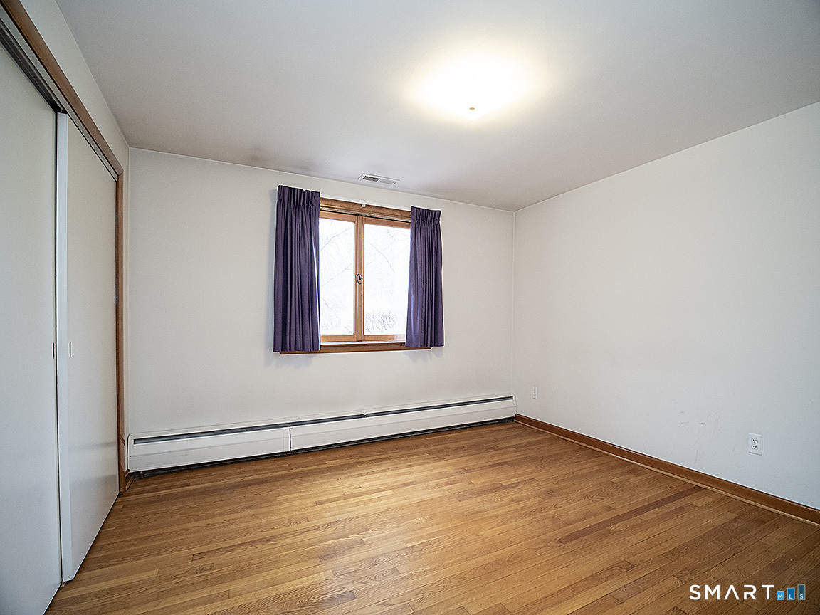 76 Gaylord Mountain Road Hamden, CT 06518 - Photo 25 of 40