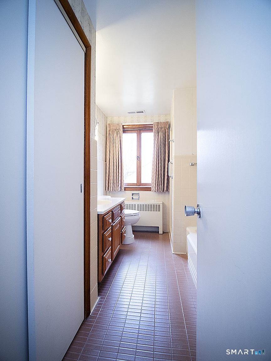 76 Gaylord Mountain Road Hamden, CT 06518 - Photo 30 of 40