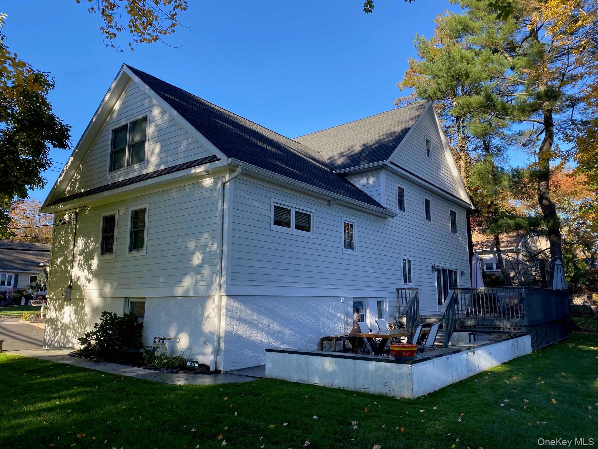 299 Stratton Road New Rochelle, NY 10804 - Photo 43 of 49