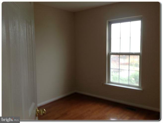 7028 Dew Drop Way Clinton, MD 20735 - Photo 4 of 8 Bedroom