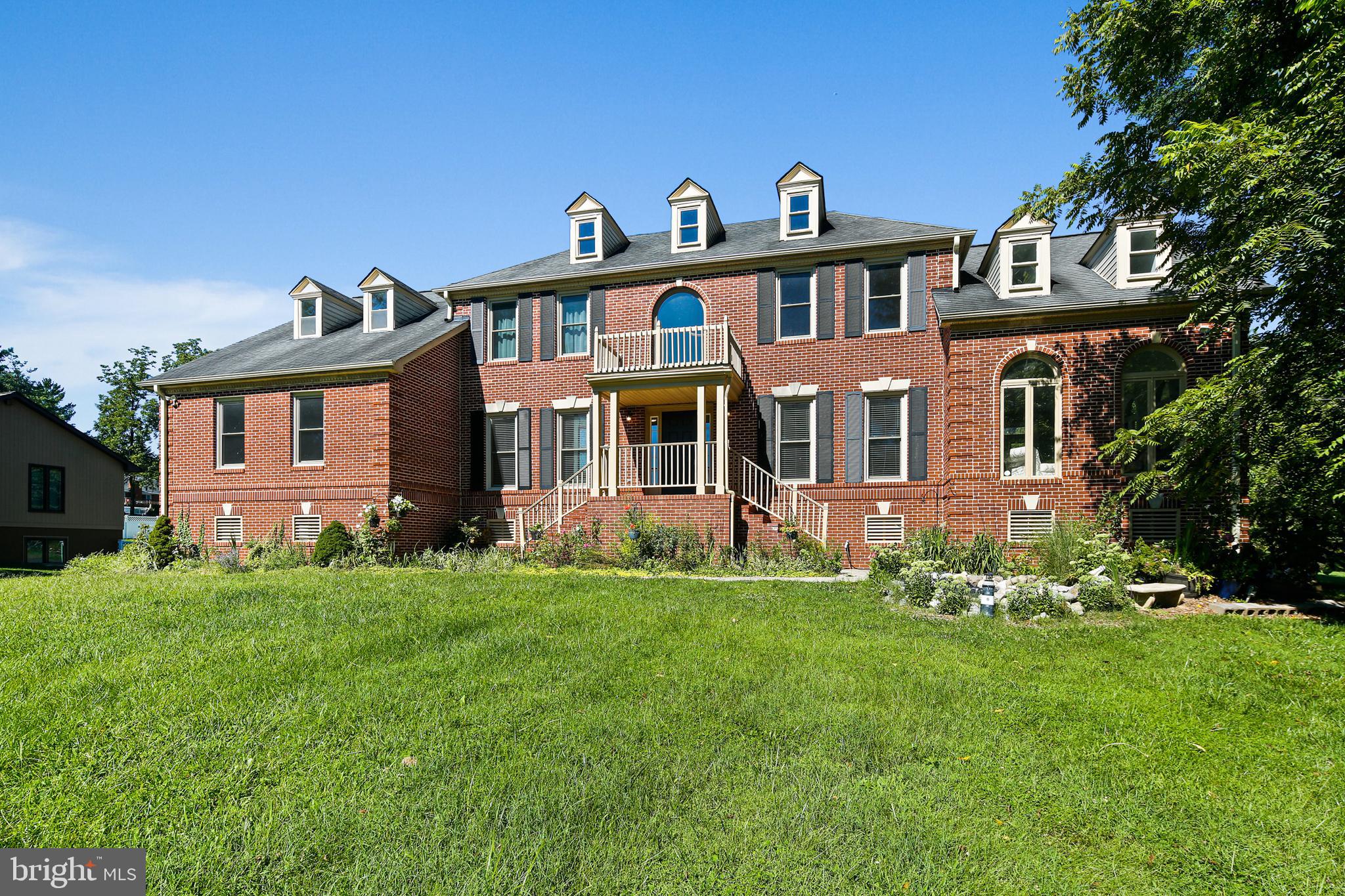 3974 View Top Road Ellicott City, MD 21042 - Photo 1 of 37