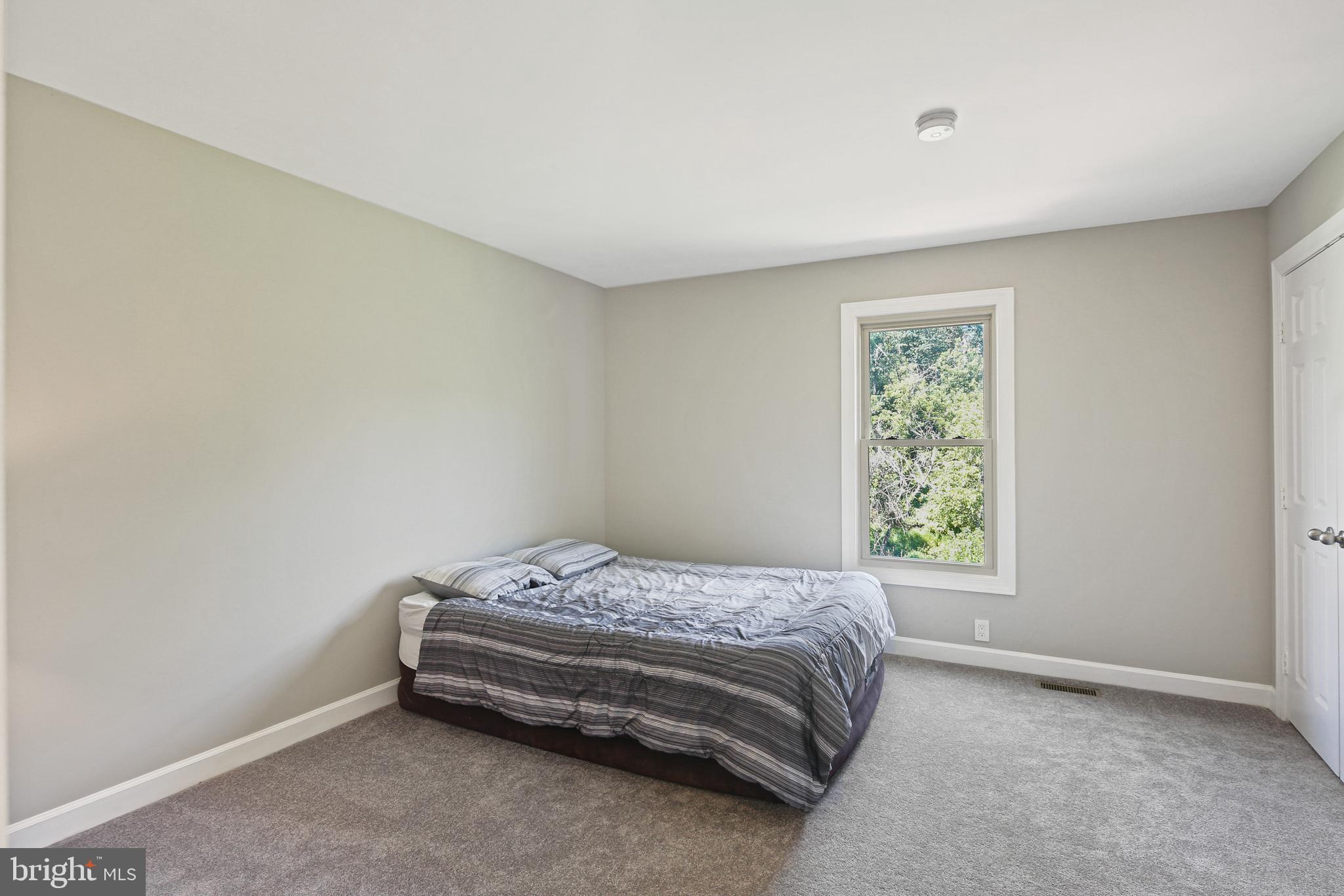 3974 View Top Road Ellicott City, MD 21042 - Photo 29 of 37 Upper Level Bedroom 3