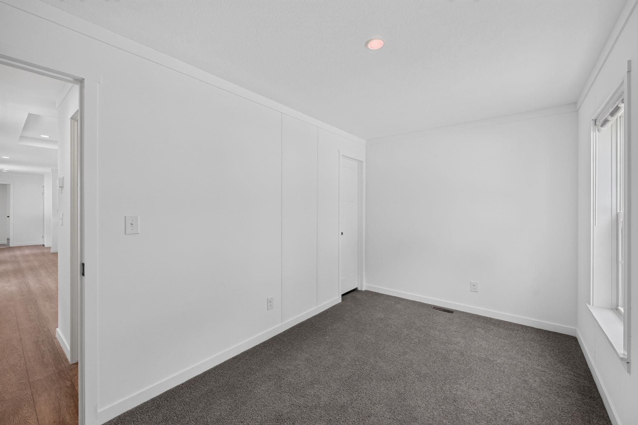 111 Old Brookline Road, Unit 2 Milford, NH 03055 - Photo 19 of 28 Gallery Image 19