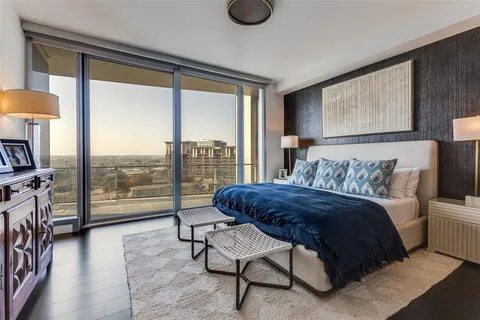 $1,399,000 | 3130 North Harwood Street, Unit 801, Dallas, TX 75201