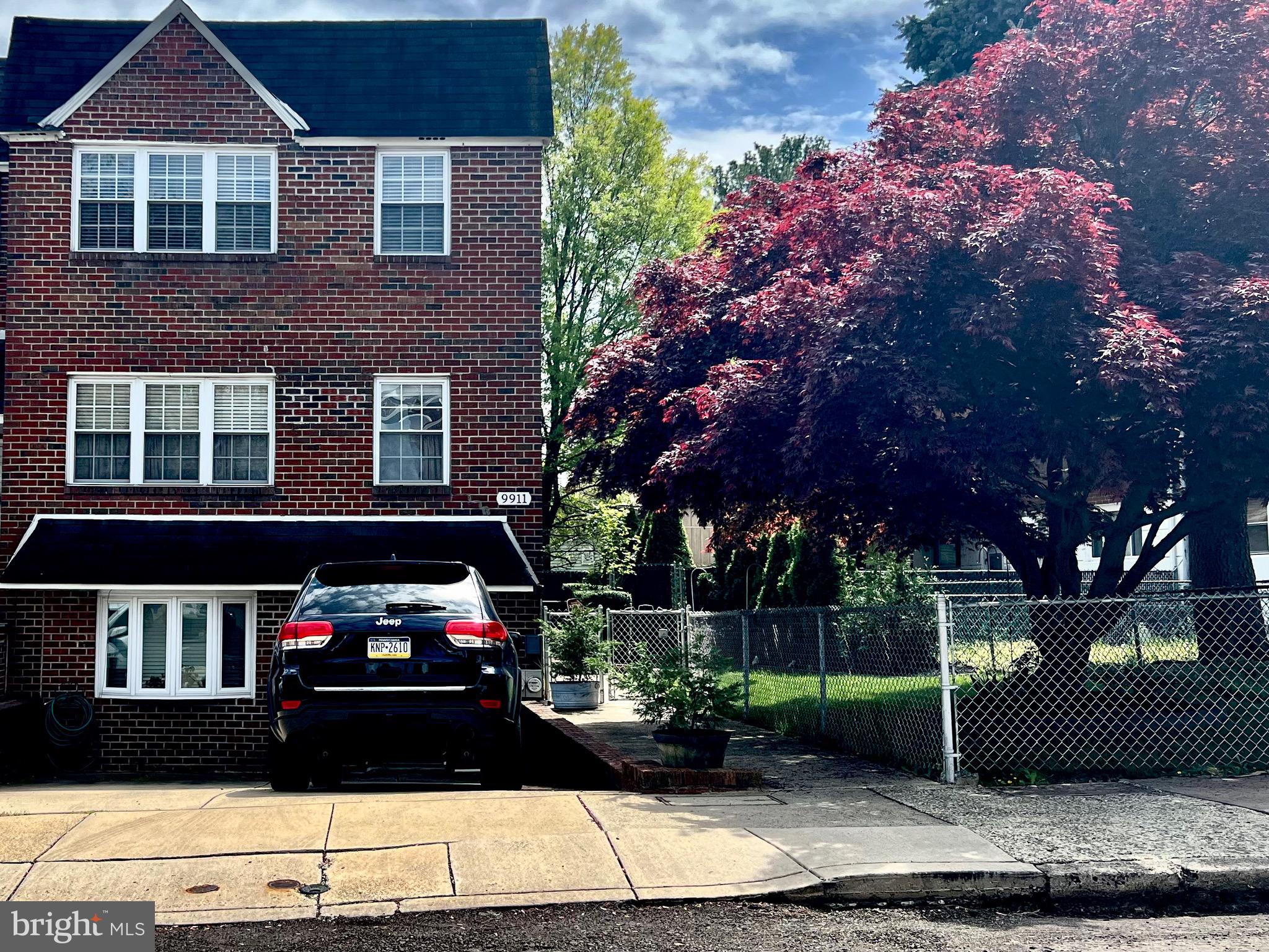 9911 Lackland Drive Philadelphia, PA 19114 - Photo 1 of 19