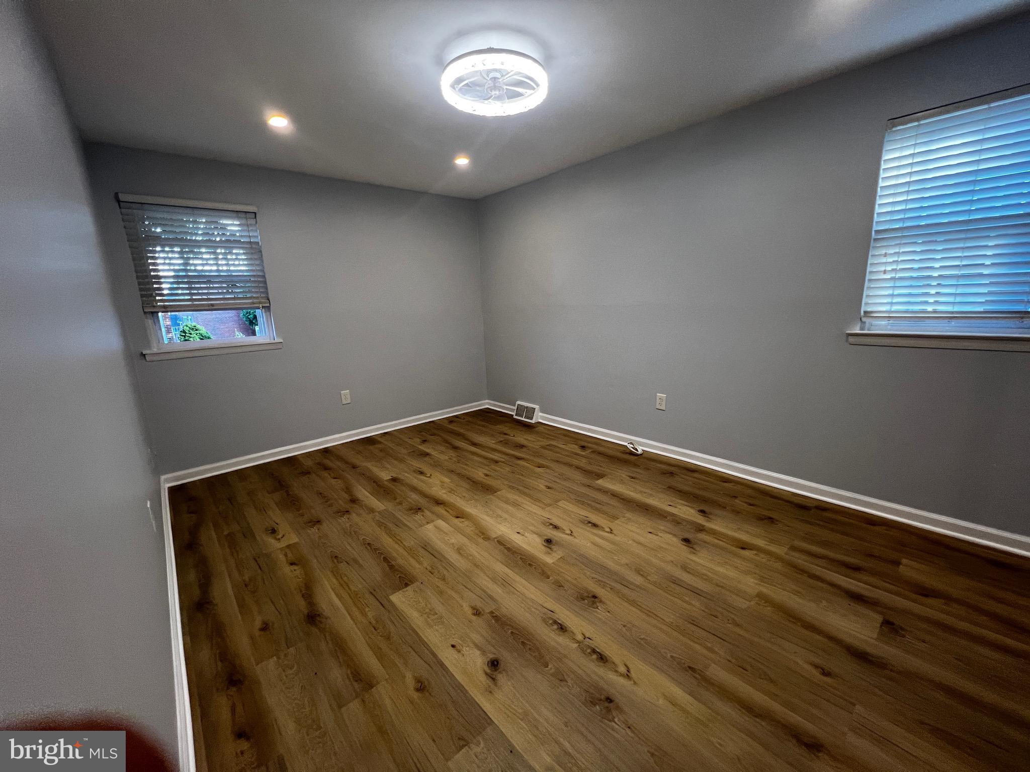 9911 Lackland Drive Philadelphia, PA 19114 - Photo 11 of 19