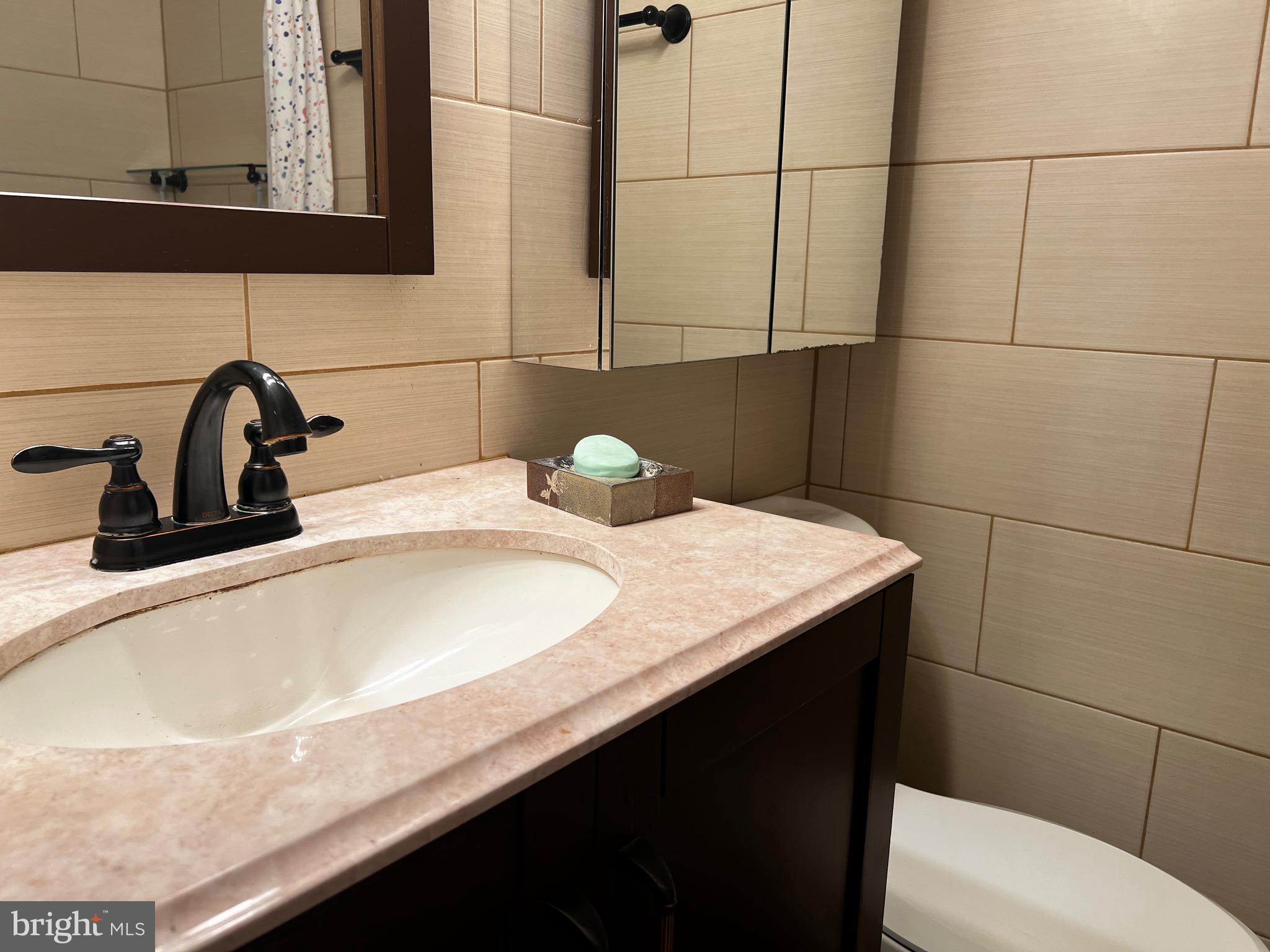 9911 Lackland Drive Philadelphia, PA 19114 - Photo 13 of 19