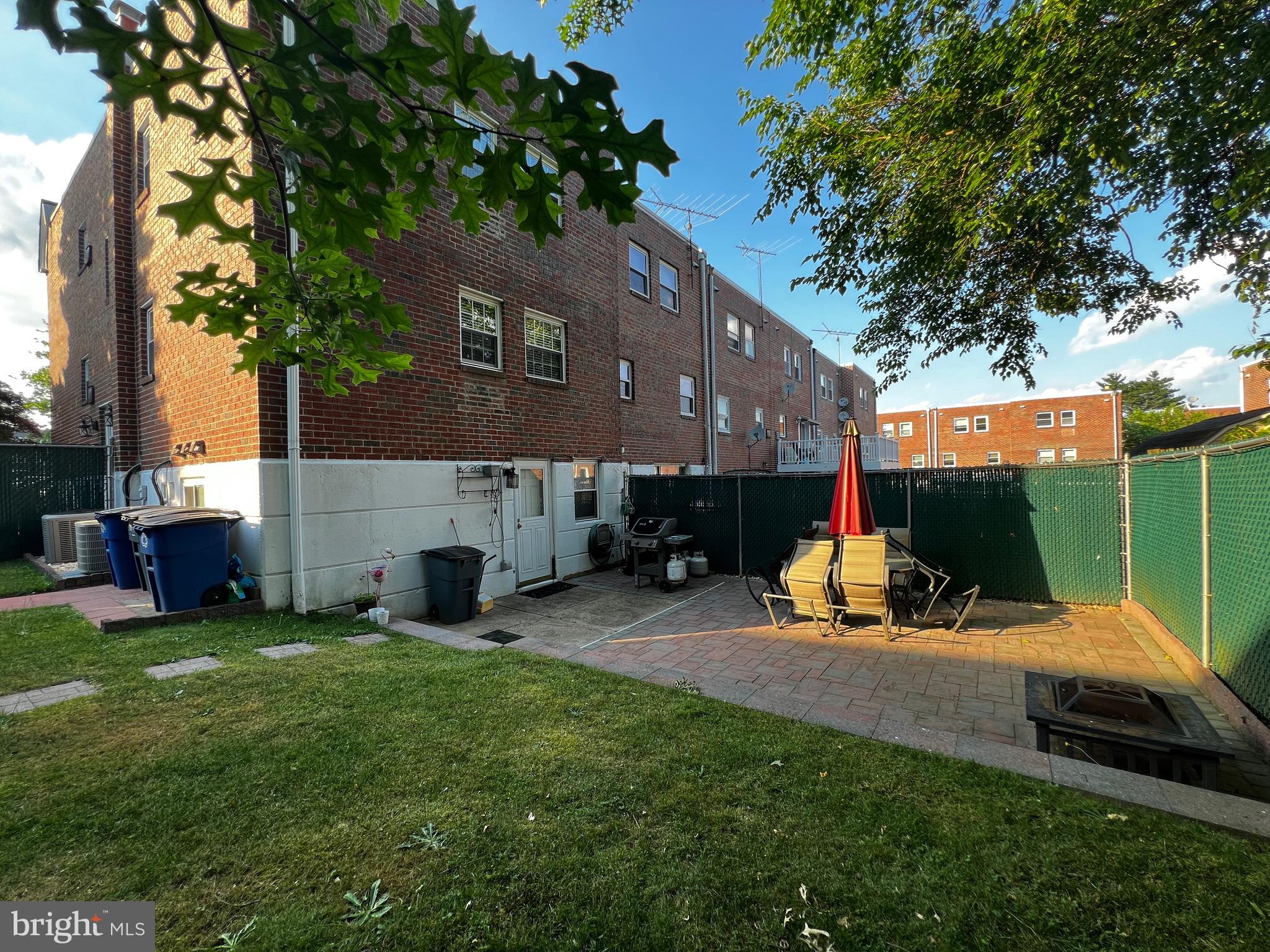 9911 Lackland Drive Philadelphia, PA 19114 - Photo 9 of 19