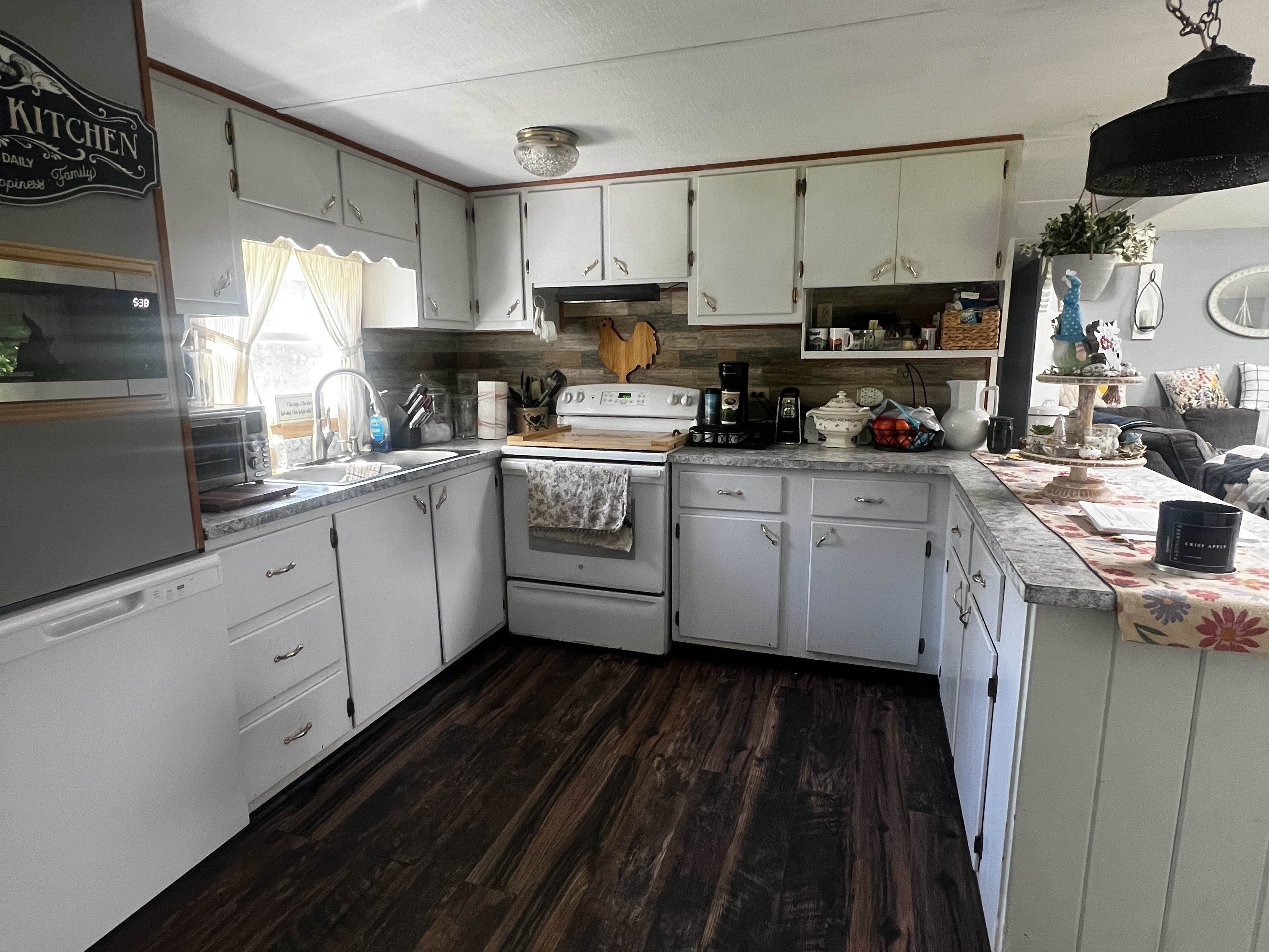 419 Coach Road Chester, VT 05143 - Photo 4 of 12