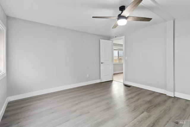 $415,000 | 5827 East Little Basin Road, King Hill, ID 83633