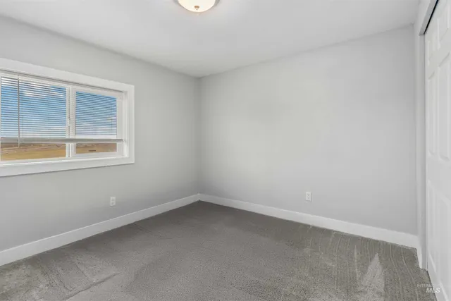 $415,000 | 5827 East Little Basin Road, King Hill, ID 83633