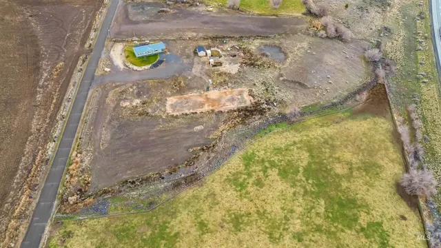 $415,000 | 5827 East Little Basin Road, King Hill, ID 83633