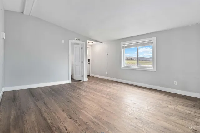 $415,000 | 5827 East Little Basin Road, King Hill, ID 83633