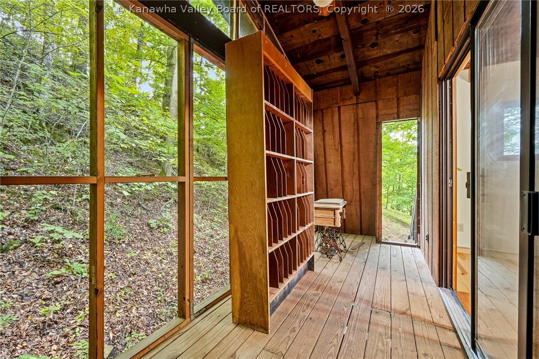 1648 Charleys Creek Road Culloden, WV 25510 - Photo 27 of 37 Gallery Image 27