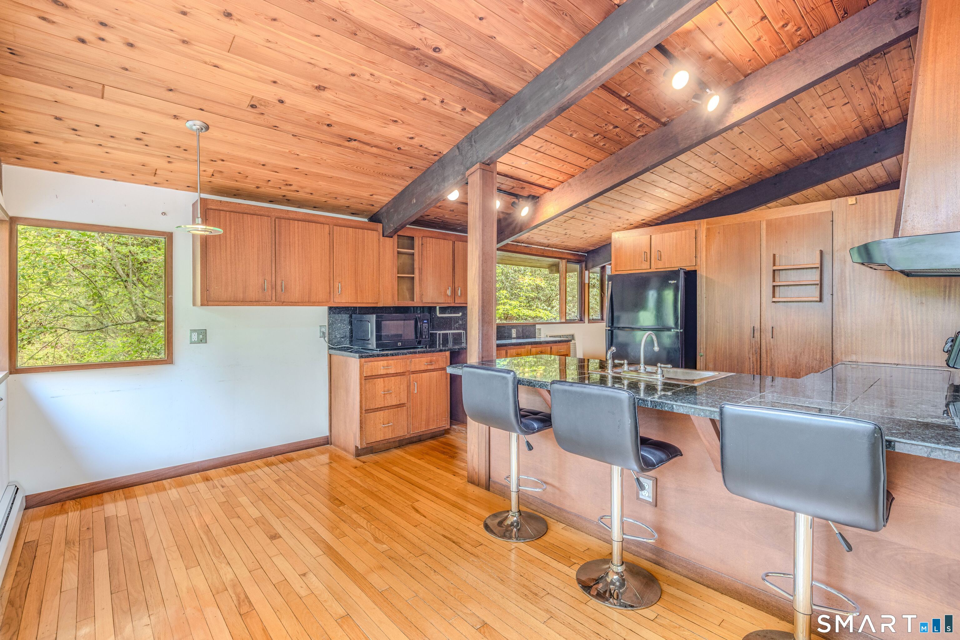 88 Hillyndale Road Mansfield, CT 06268 - Photo 13 of 40