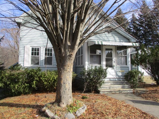 15 Mammoth Road Manchester, NH 03109 - Photo 1 of 22