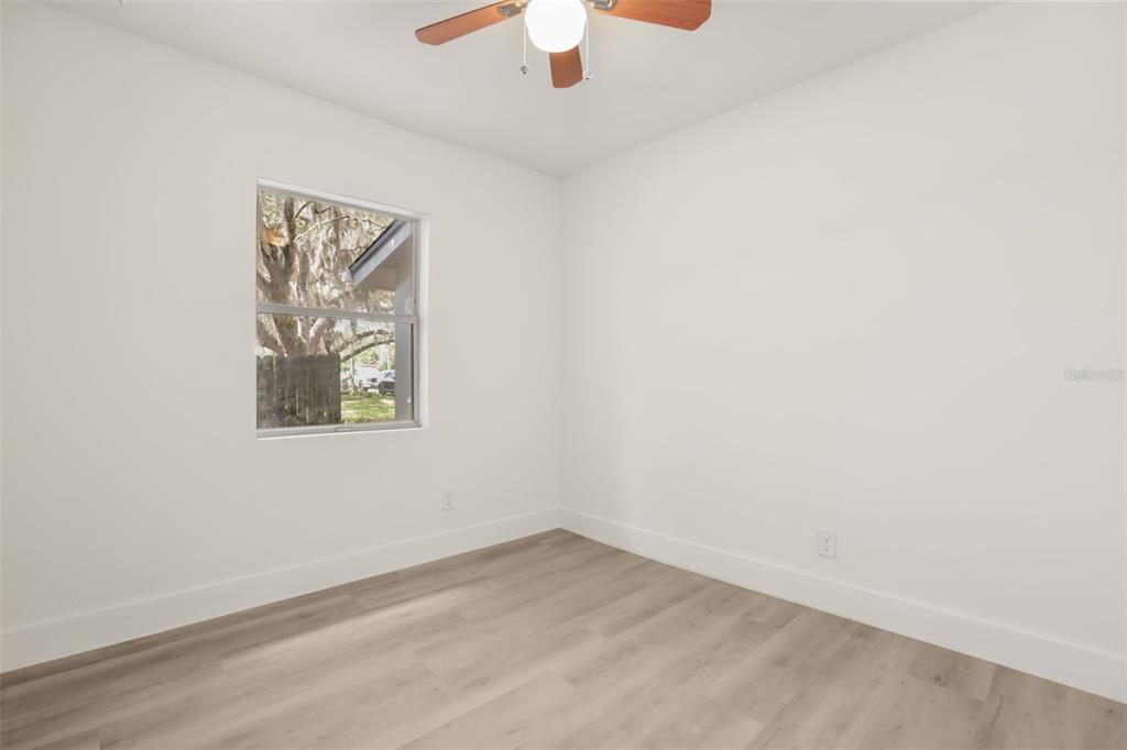 127 Leon Street Altamonte Springs, FL 32701 - Photo 17 of 31 Gallery Image 17