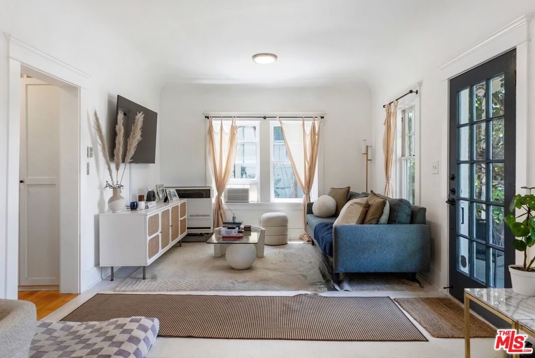 1120 West Edgeware Road Los Angeles, CA 90026 - Photo 21 of 32