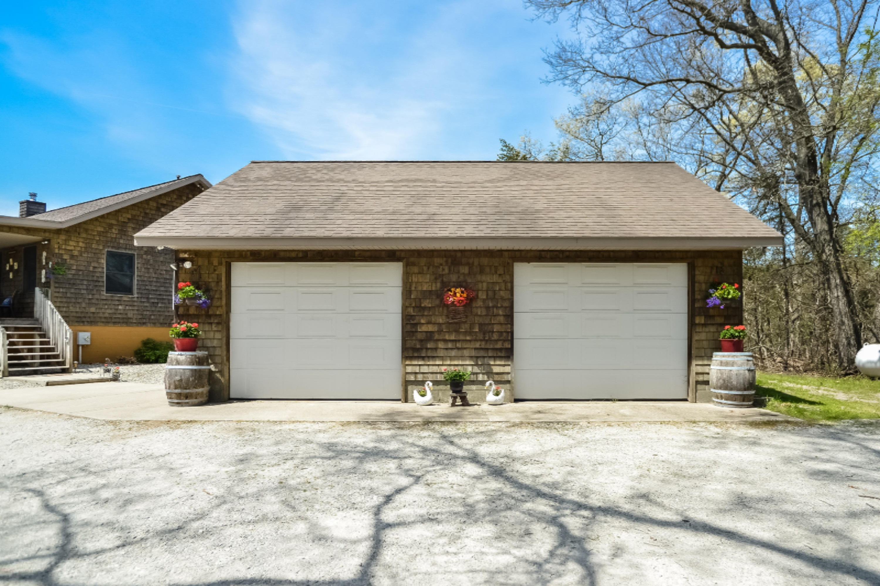 2699 Simonelli Road Muskegon, MI 49445 - Photo 24 of 33 029-Garage-4172749-large